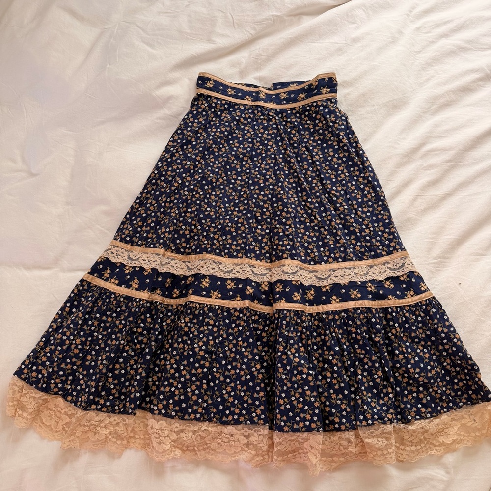 Gunne Sax Navy Floral Maxi Skirt with Cream Lace Trim